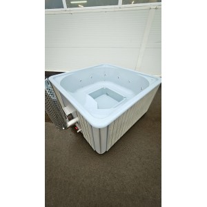 Stiklo pluosto kvadratinis kubilas su integruota krosnele / 220cm Quadro