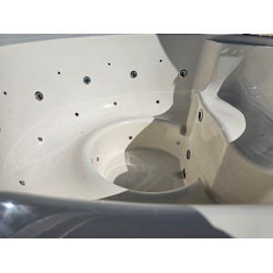 Fiberglass Hot Tub with Integrated Heater / 200cm - 225cm