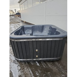 Acrylic square hot tub LOUNGE with integrated heater / 204cm Quadro