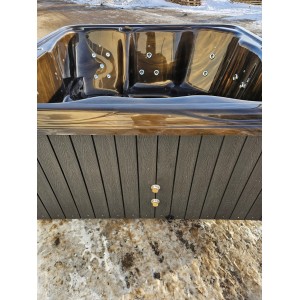 Acrylic jacuzzi hot tub with external heater / 220cm Quadro