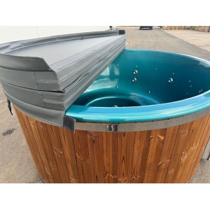 Fiberglass hot tub with horizon heater / 200cm - 225cm