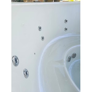 Acrylic Hot Tub with Integrated Heater / 200cm - 225cm