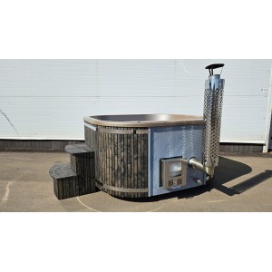 Acrylic square hot tub with integrated heater / 202cm Quadro