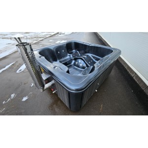 Akrilinis jacuzzi kubilas su integruota krosnele / 245cm Quadro