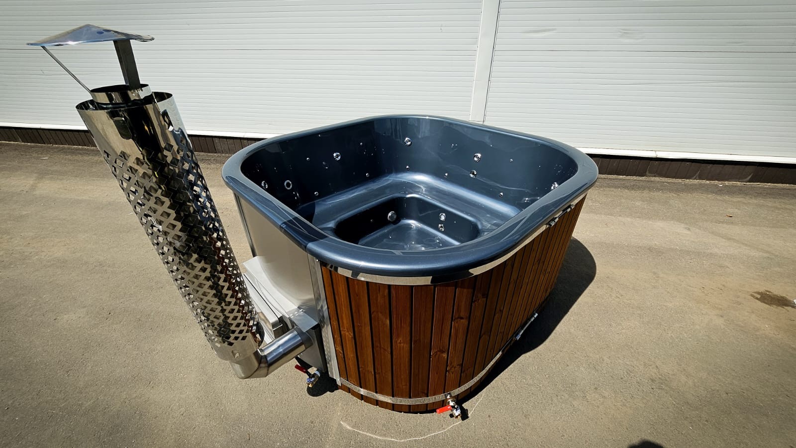 With 200cm acrylic square hot tub FULL Package